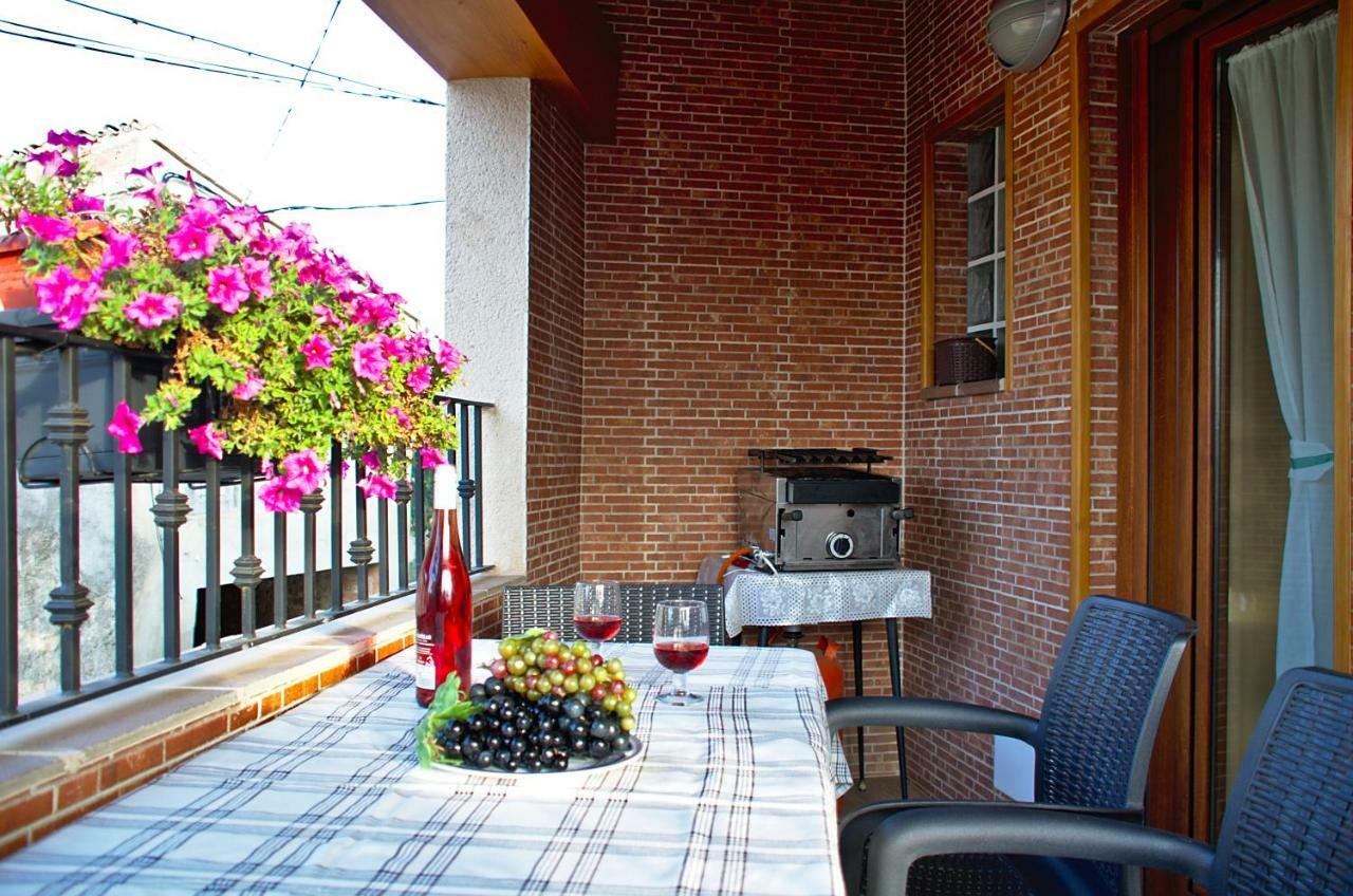 Maison d'hôtes Casa Oliva La Bodegueta à Abiego Extérieur photo